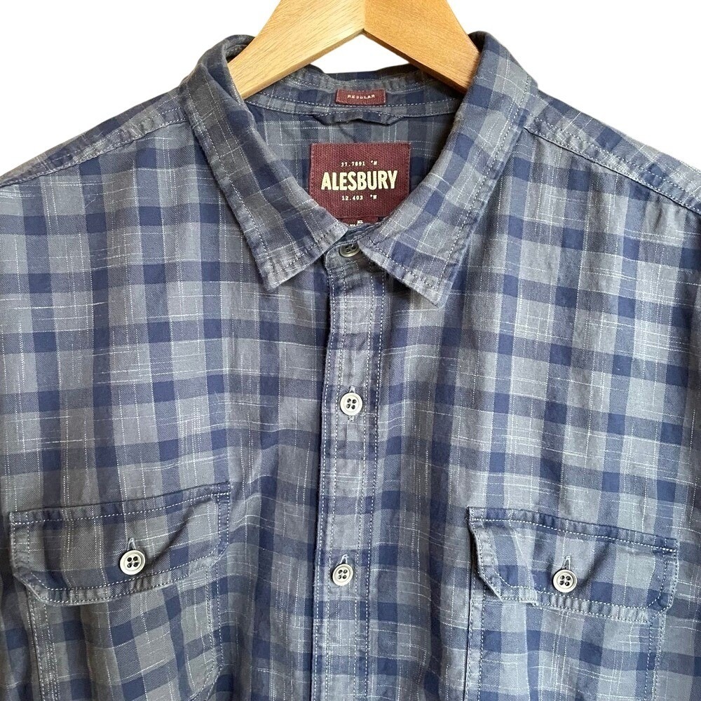 Alesbury Men's Size XL Plaid Short Sleeve Button Down Shirt Blue Classic Preppy